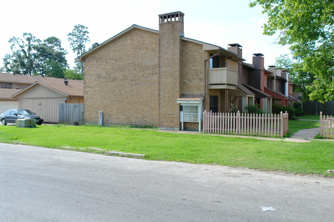 4153 Arthur Ln in Beaumont, TX - Foto de edificio - Building Photo