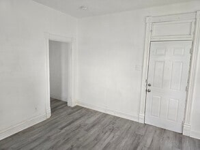 1134 N 1st St in Springfield, IL - Building Photo - Building Photo