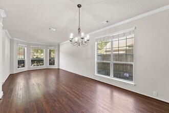 18914 Woodglen Shadows Dr in Humble, TX - Building Photo - Building Photo