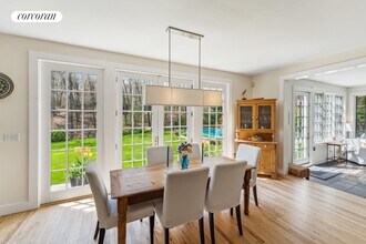 7 Bridge Hill Ln in Bridgehampton, NY - Building Photo - Building Photo