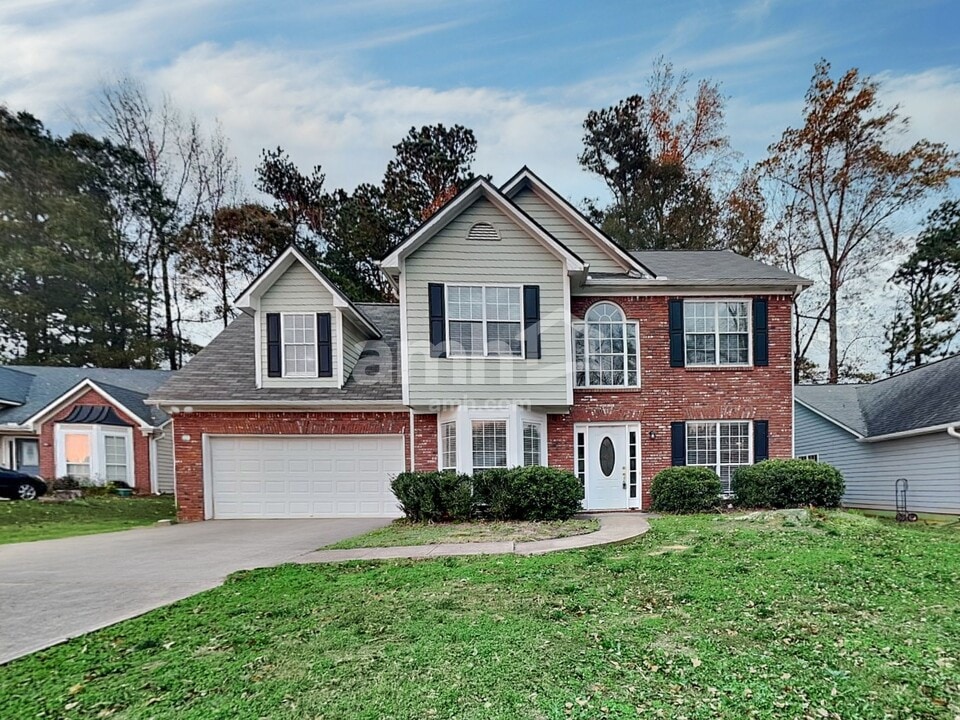 3355 Brook Lea Dr in Lawrenceville, GA - Foto de edificio
