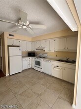 296 4th Ave S in Naples, FL - Building Photo - Building Photo