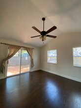 3202 W Hartnett Ave in Tampa, FL - Foto de edificio - Building Photo