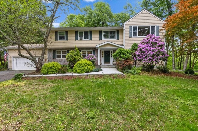 property at 96 Warren St