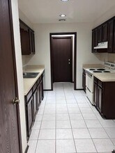 1410 Pennington Ave in Edmond, OK - Building Photo - Building Photo
