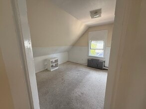 29 Conway St, Unit 3 in Boston, MA - Foto de edificio - Building Photo