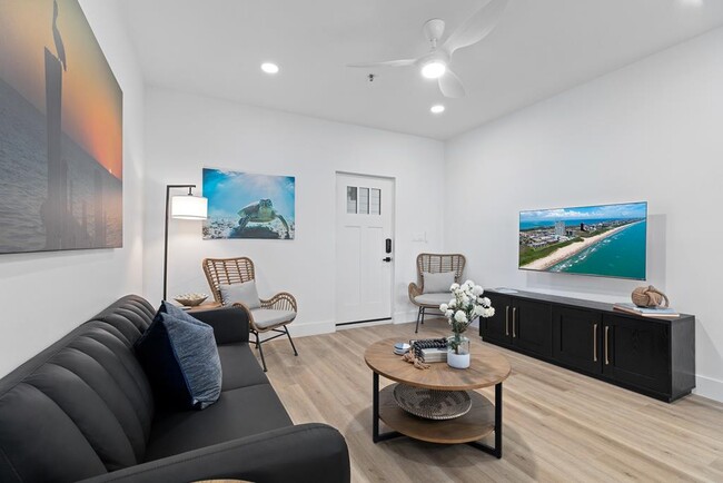 property at 111 W Sunny Isle Dr