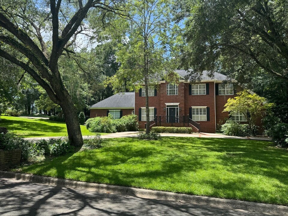 3608 Donegal Dr in Tallahassee, FL - Building Photo
