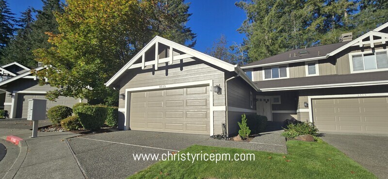 3515 255th Ln SE in Issaquah, WA - Foto de edificio