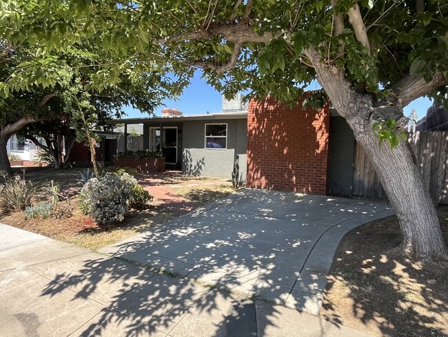 property at 6176 Nelson St