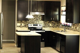 2244 McGregor Ct in Avon, IN - Building Photo - Building Photo