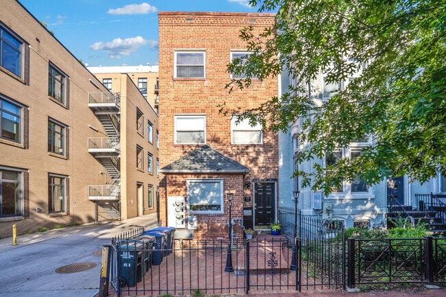 property at 818 7th St NE