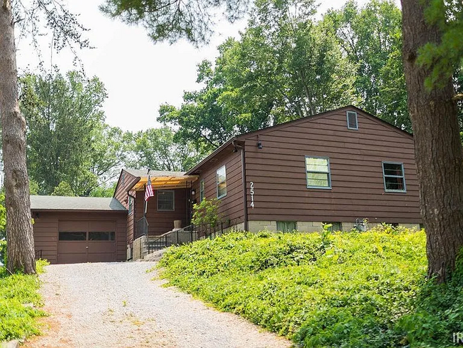 property at 2514 E 5th St