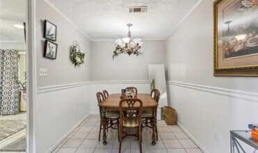 2141 Florida Ave, Unit 2141 Florida Ave in Kenner, LA - Building Photo - Building Photo