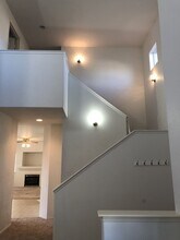 944 NW Oak Pl in Redmond, OR - Building Photo - Building Photo