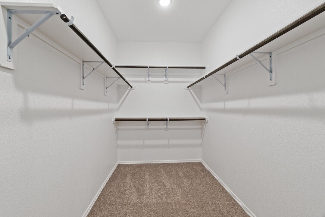 23018 Forebear Dr in Katy, TX - Building Photo