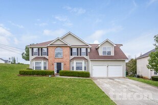 3546 Riverview Club Dr in Ellenwood, GA - Building Photo