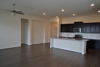 619 Panzano Dr in Georgetown, TX - Building Photo - Building Photo