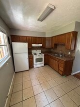 613 Anniston Dr in Lexington, KY - Building Photo - Building Photo