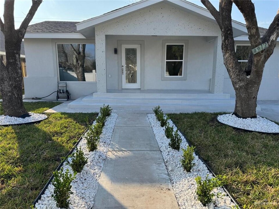 4912 S 36th St in McAllen, TX - Building Photo