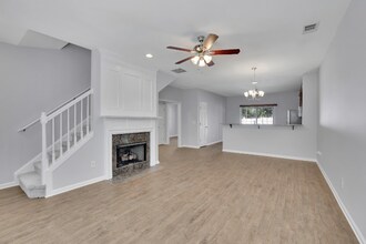 13491 Spring View Dr in Alpharetta, GA - Building Photo - Building Photo