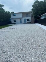 5444 NW 5th Ave in Miami, FL - Building Photo