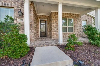 12998 Averi Ln in Farmers Branch, TX - Building Photo - Building Photo