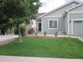 8142 Silver Glen Dr in Fountain, CO - Building Photo