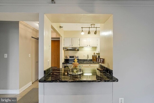 property at 1808 Old Meadow Rd