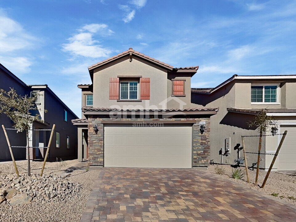 8942 Dwarf Chin Ave in Las Vegas, NV - Building Photo