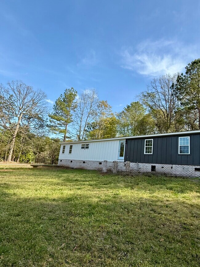 property at 152 Webb Heights Cir