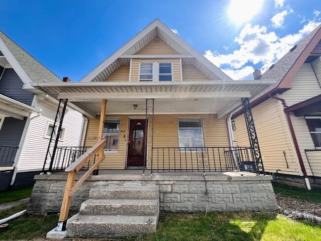 property at 2074 Starr Ave