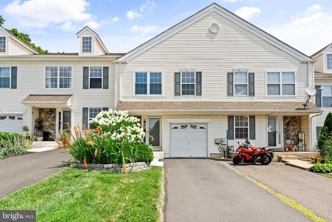 property at 4650 Louise St Claire Dr