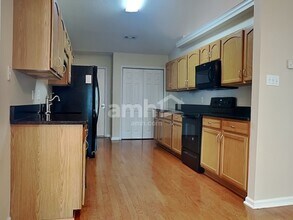 1710 Stilwell Cir in Maryville, TN - Foto de edificio - Building Photo