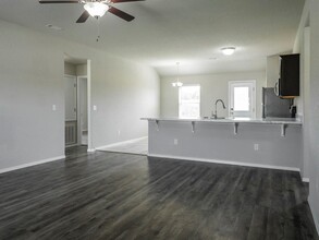 4301 SW Lenox Ave in Bentonville, AR - Building Photo - Building Photo
