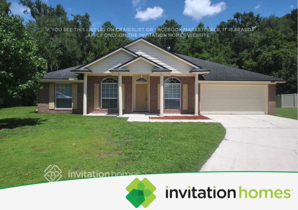 11769 Mountain Ash Rd E in Jacksonville, FL - Building Photo