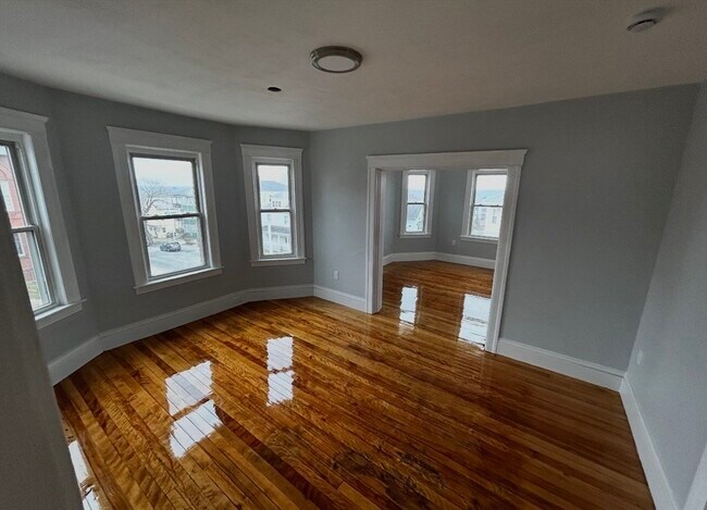 7 Dartmouth St in Worcester, MA - Building Photo - Building Photo