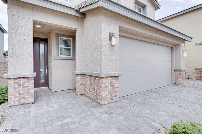 property at 932 Lotus Falls St