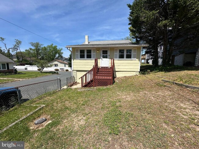 property at 7648 Beach Dr