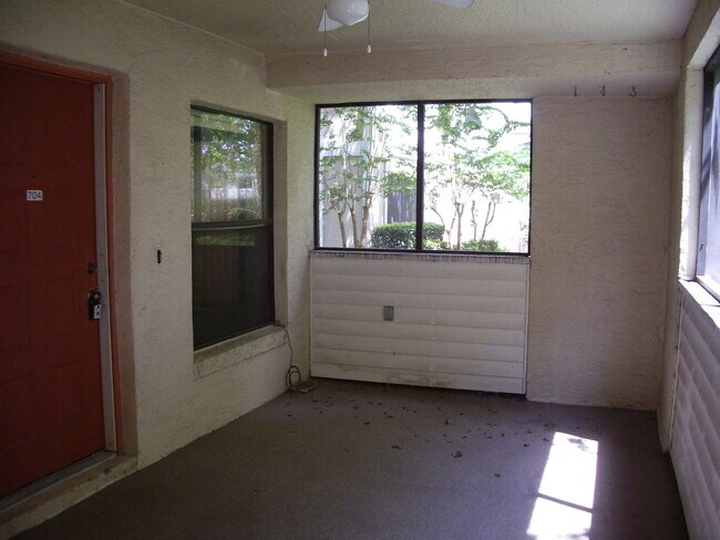 3148 S Semoran Blvd in Orlando, FL - Building Photo - Building Photo