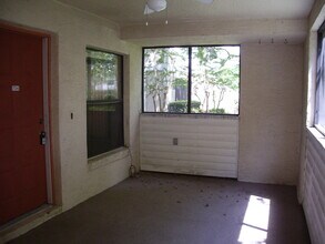 3148 S Semoran Blvd-Unit -3148 S Semoran Blvd #704 in Orlando, FL - Building Photo - Building Photo