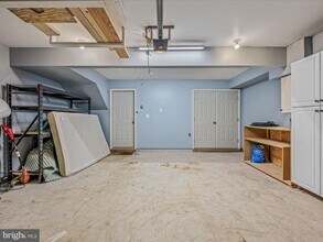 179 Presidents Pointe Ave in Ranson, WV - Building Photo - Building Photo