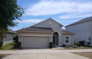 2380 Sanderling St in Haines City, FL - Building Photo