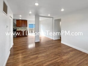 2330 S Wilkeson St in Tacoma, WA - Building Photo - Building Photo