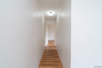 94-1041 Oli Pl in Waipahu, HI - Building Photo - Building Photo