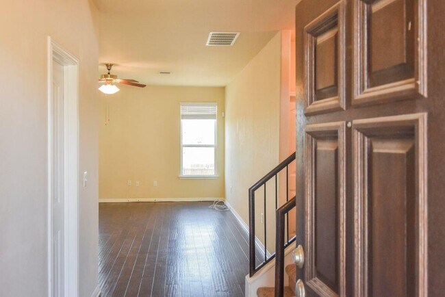 2012 Mottey St in Georgetown, TX - Building Photo - Building Photo