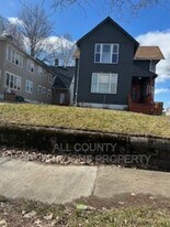 778 Yale St in Akron, OH - Building Photo