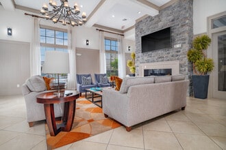 Aria Victoria in Victoria, TX - Building Photo - Interior Photo