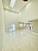 11325 SW 9th Ct in Pembroke Pines, FL - Building Photo - Building Photo