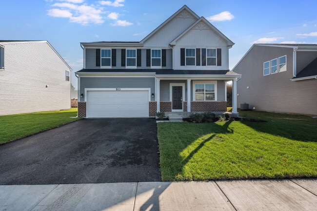513 Carter Ave in Oswego, IL - Building Photo - Building Photo